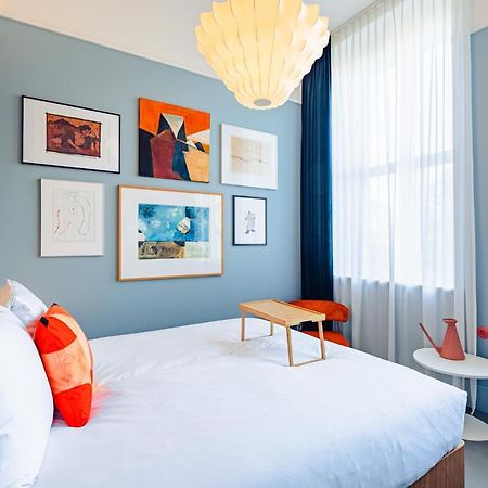 Vie Via - Your Hotel ลีวาร์เดิน ภายนอก รูปภาพ