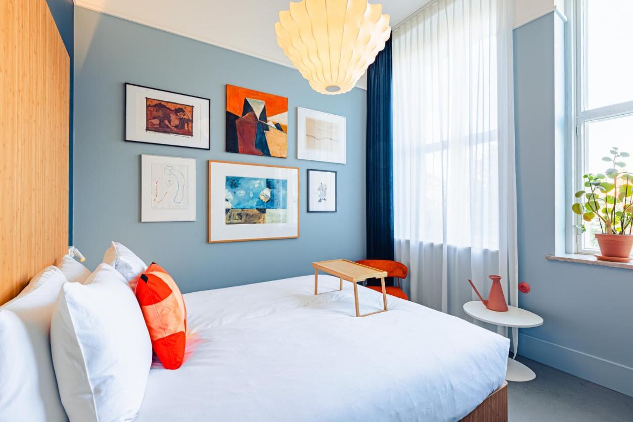 Vie Via - Your Hotel ลีวาร์เดิน ภายนอก รูปภาพ
