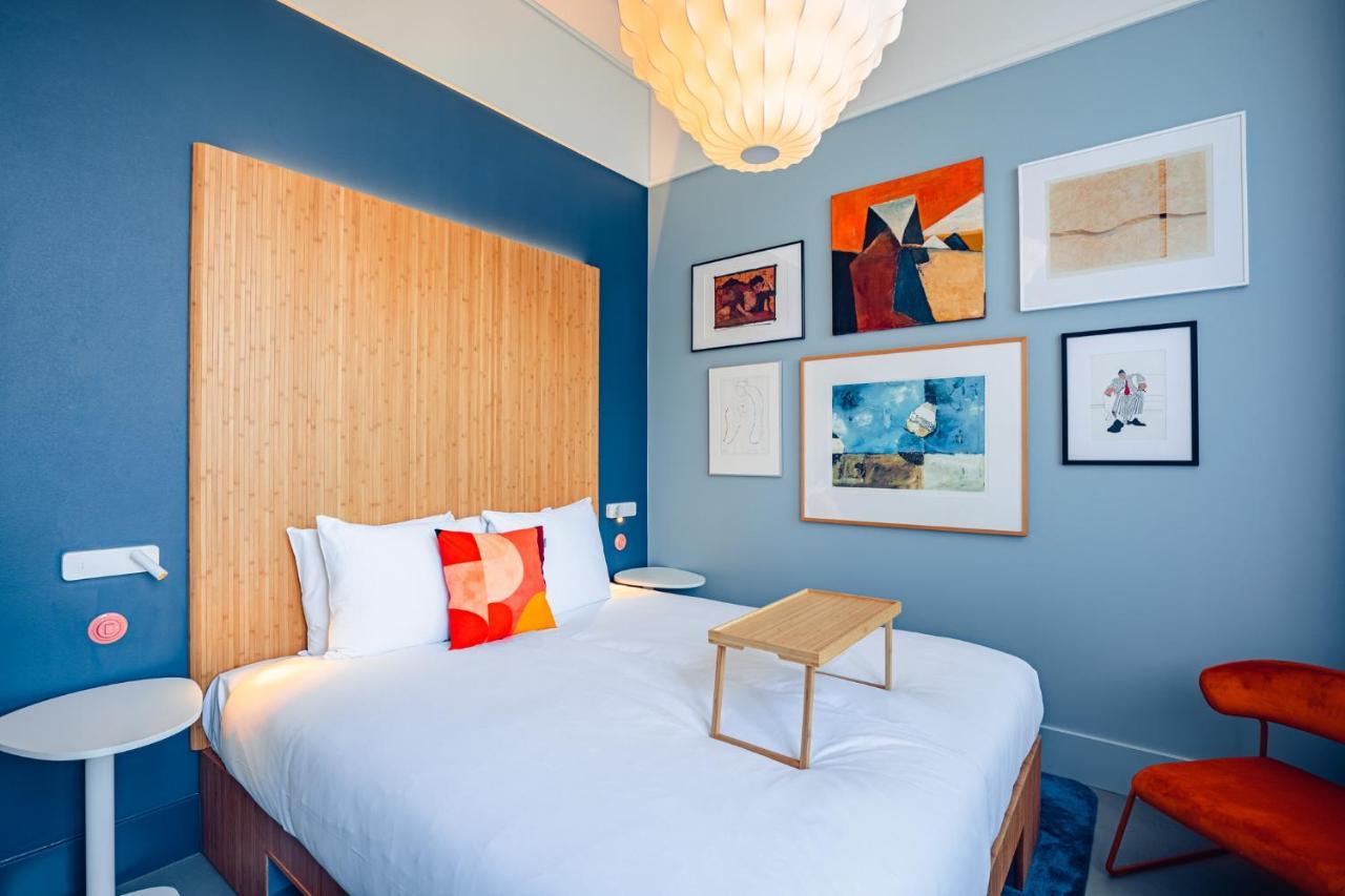 Vie Via - Your Hotel ลีวาร์เดิน ภายนอก รูปภาพ