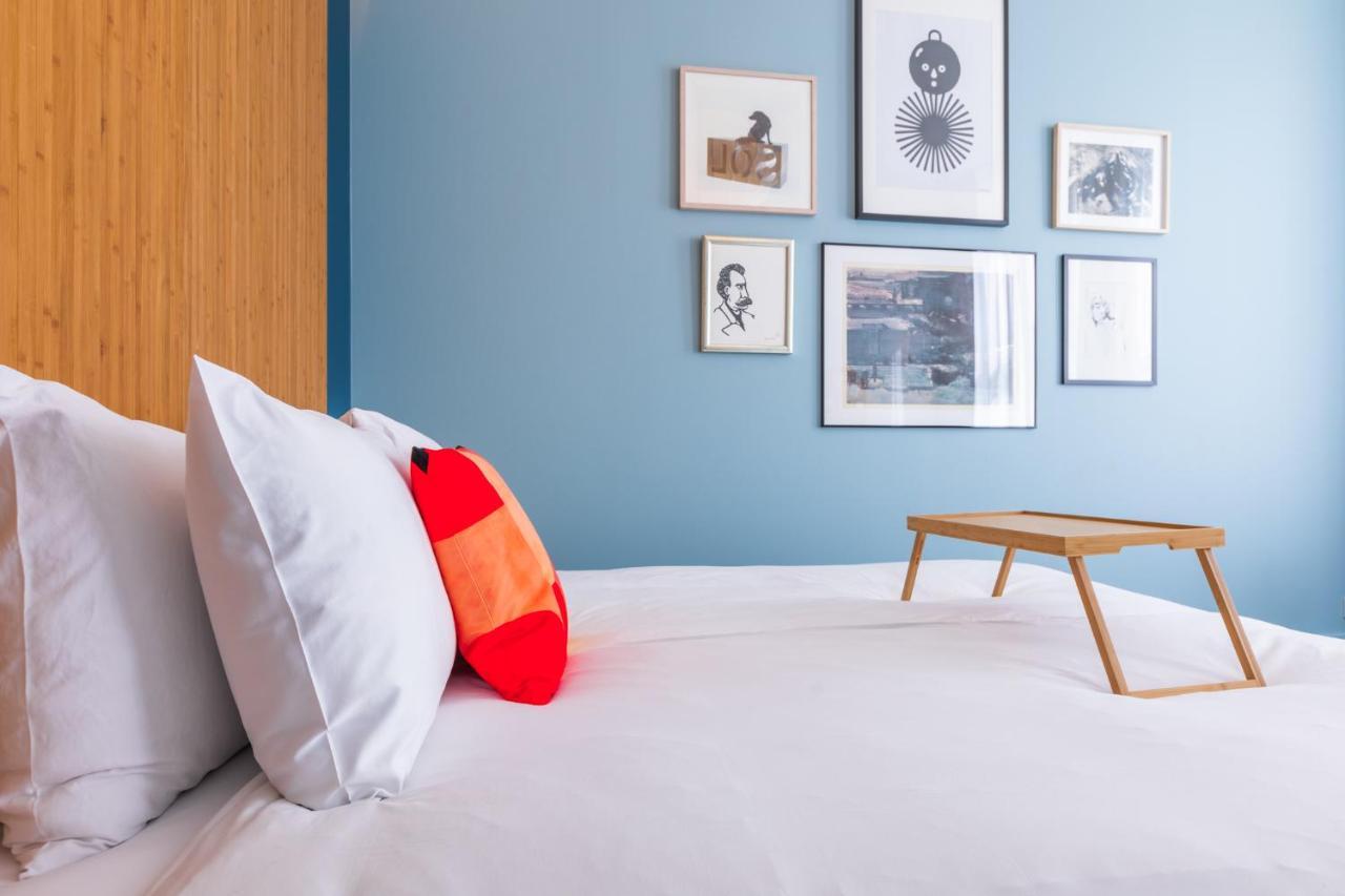 Vie Via - Your Hotel ลีวาร์เดิน ภายนอก รูปภาพ