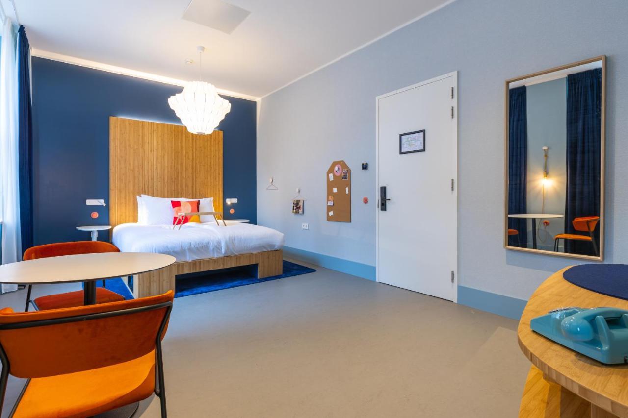 Vie Via - Your Hotel ลีวาร์เดิน ภายนอก รูปภาพ