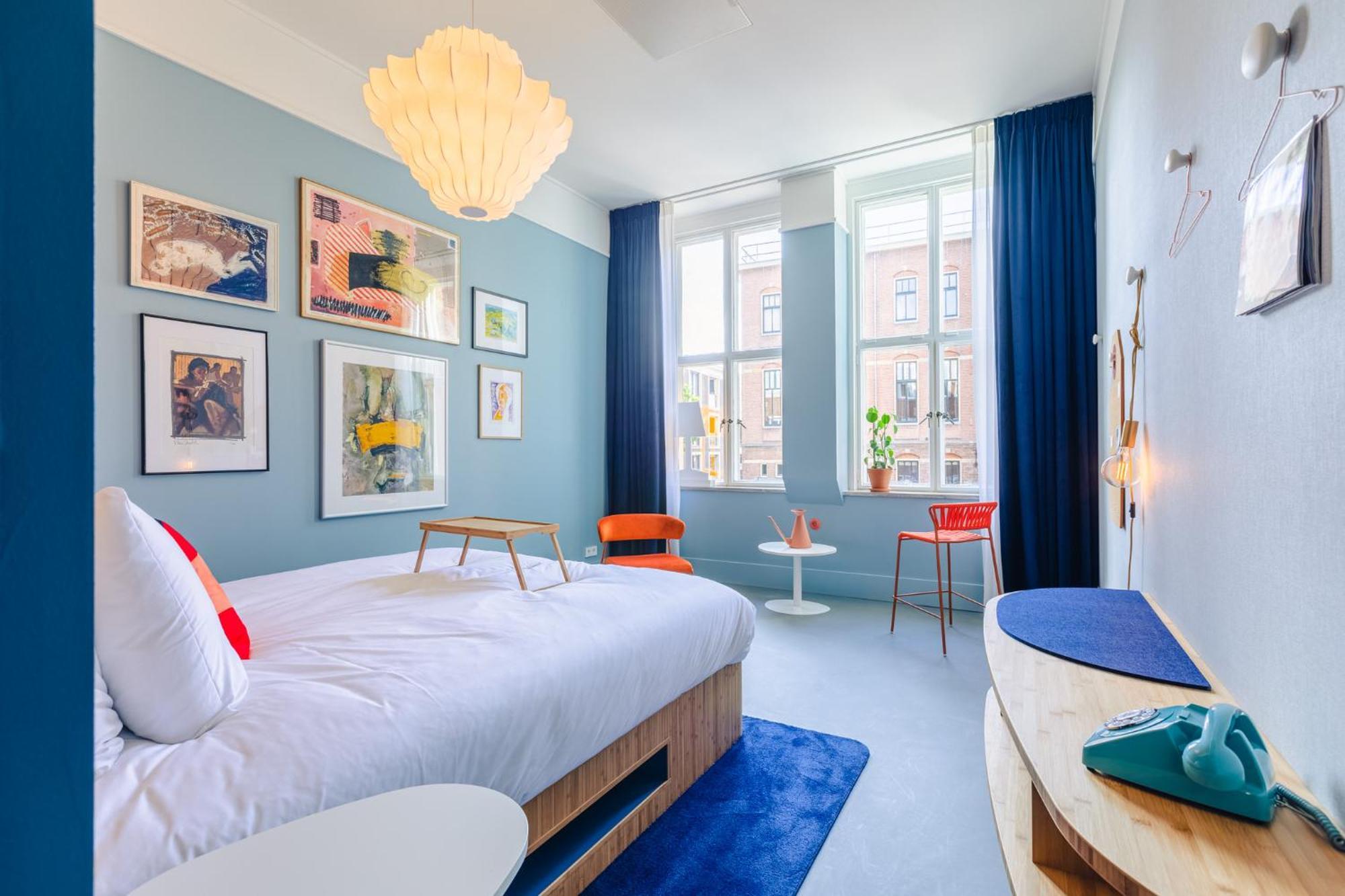 Vie Via - Your Hotel ลีวาร์เดิน ภายนอก รูปภาพ