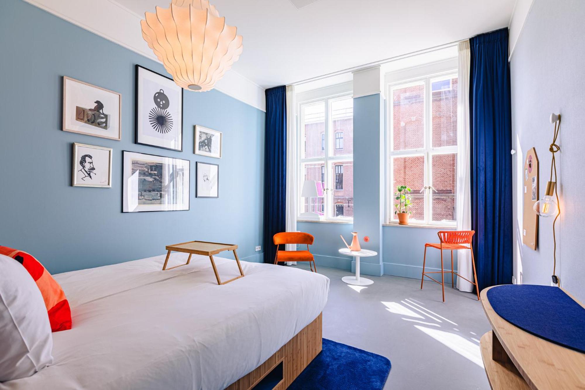Vie Via - Your Hotel ลีวาร์เดิน ภายนอก รูปภาพ