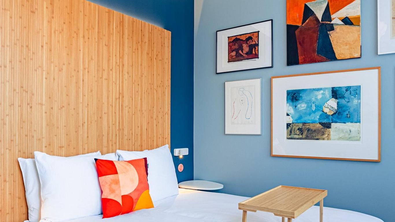 Vie Via - Your Hotel ลีวาร์เดิน ภายนอก รูปภาพ